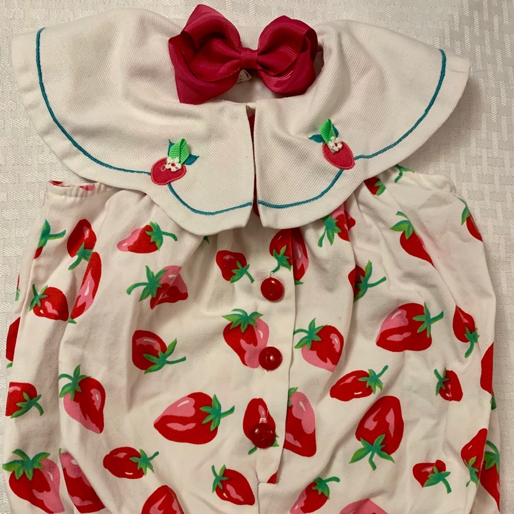 Vintage Romper: Strawberries!